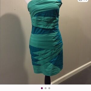 Elegant Teal Strapless Dress